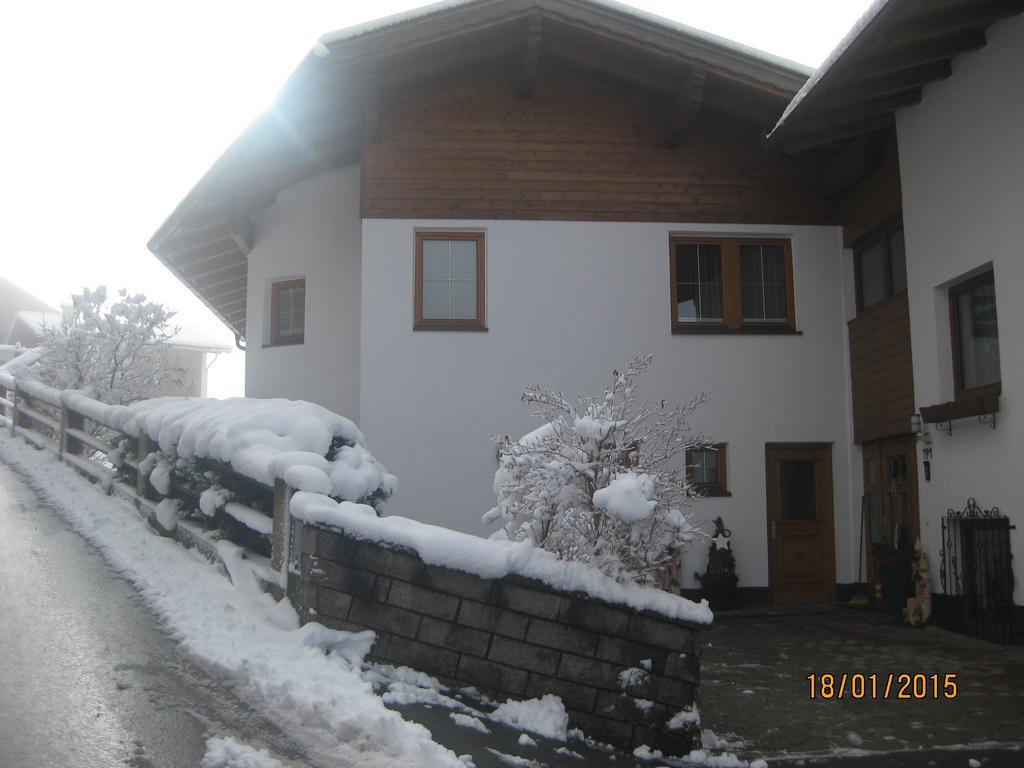 Gästeheim Lederle Jerzens Exterior foto